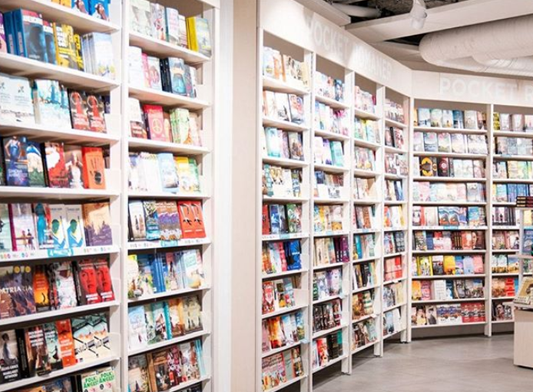 AKADEMIBOKHANDELN book store Gallerian