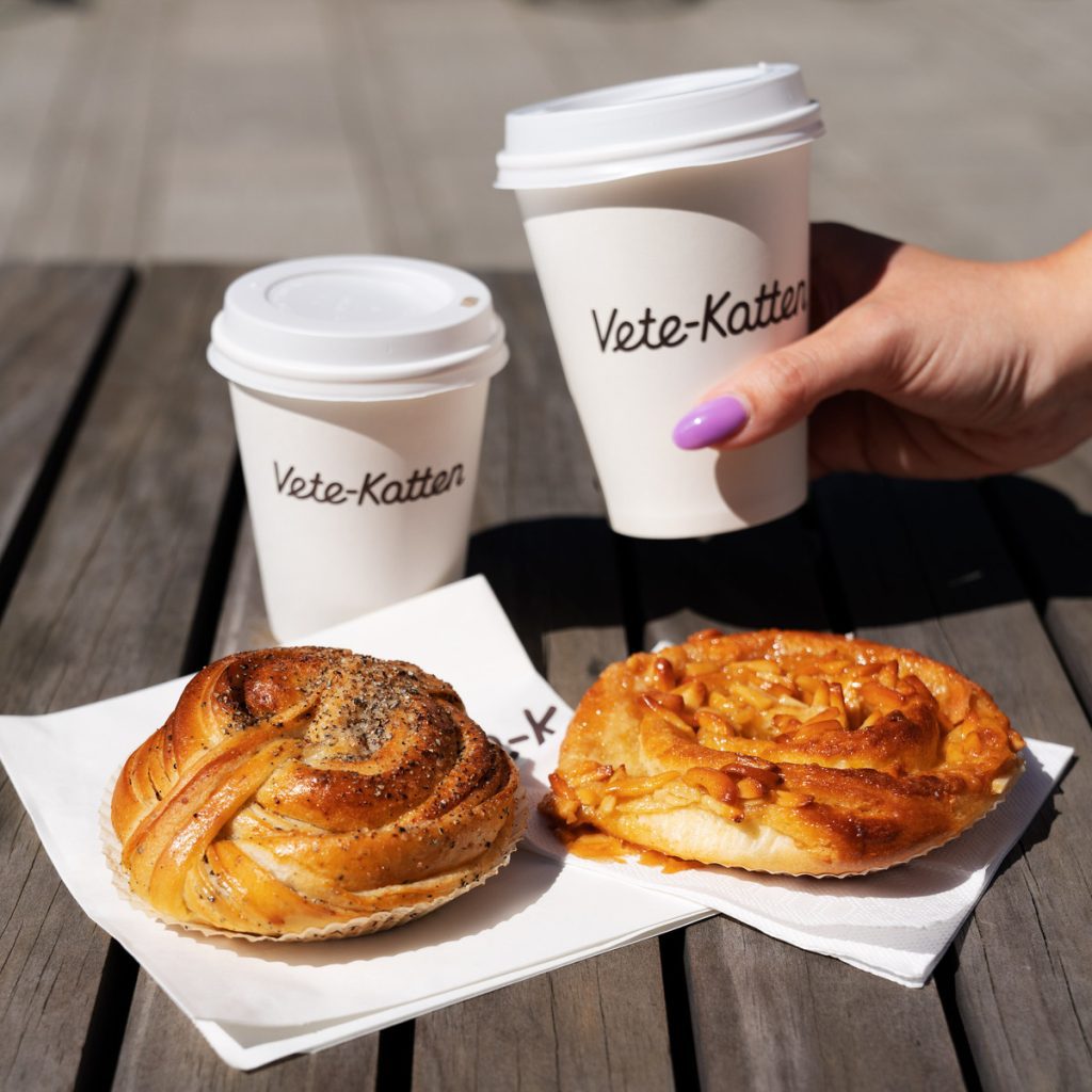 Fika at Vetekatten